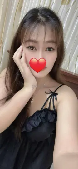 Gia Hân_ Gái dâm chiều khách, làm tình cực đã