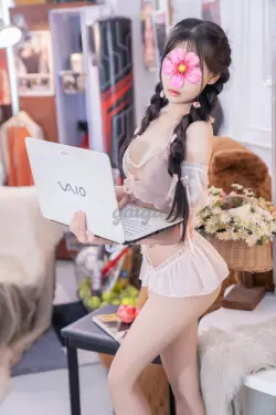 TIỂU BỐI 165cm XINH XẮN, NGỰC ĐẸP, DÁNG CHUẨN DỊU DÀNG
