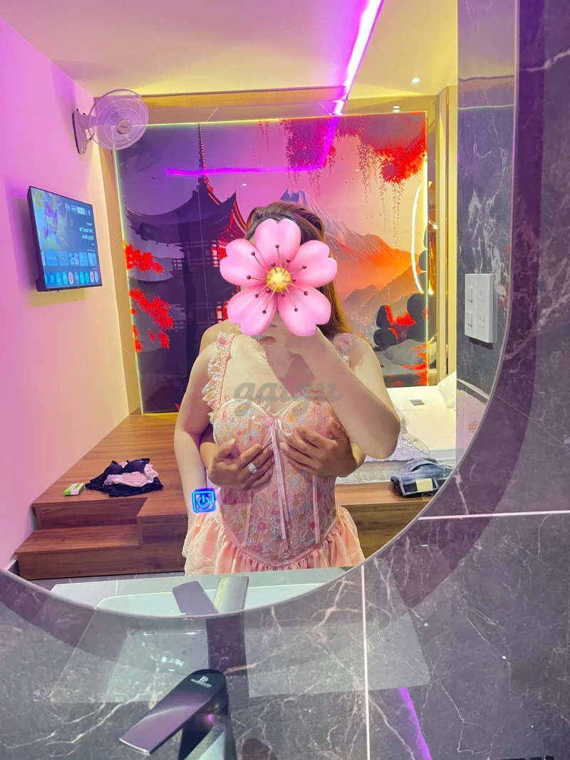 Ảnh đánh giá gái gọi